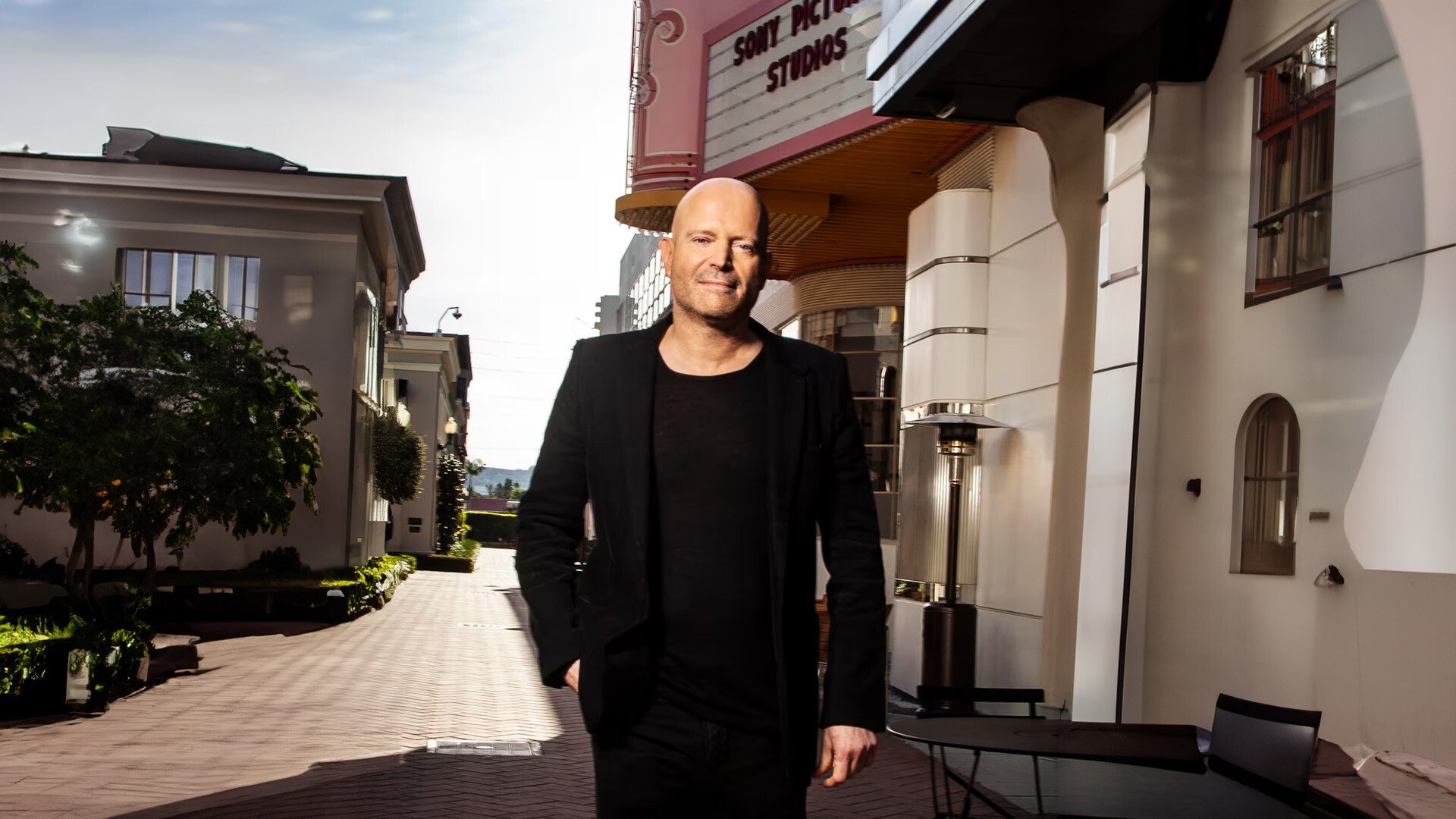 Image for Alumni and Film director Marc Forster's interview on Schweizer Illustrierte